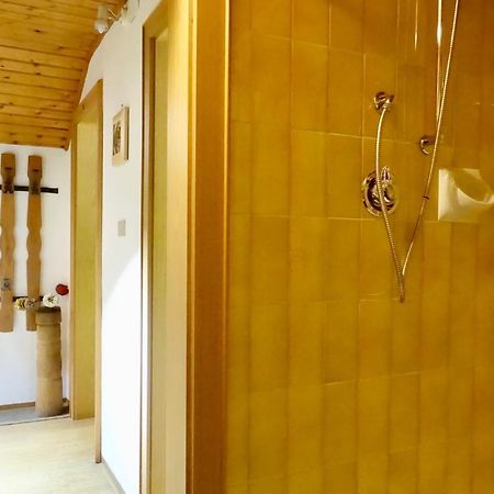 Ciasa Preroman Mansarde Appartement Sankt Martin im Turm Buitenkant foto